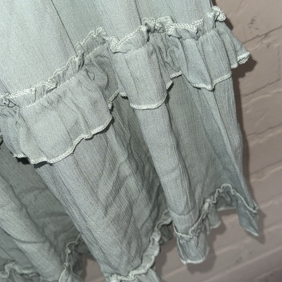 Altar’d state dress sage green lined v neck NEW XS short sleeve - Picture 4 of 5